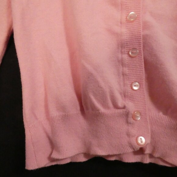 Unbranded | P2P 16 inches | Pink Cropped Button Up Cardigan | Scoop Neck - Picture 7 of 14